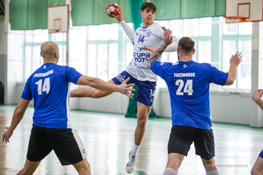 Mecz drugiej ligi piłki ręcznej mężczyzn: Grupa Azoty Unia II Tarnów - Orzeł Przeworsk